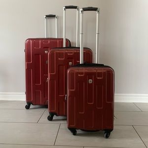 Swiss Gear Three Piece Luggage Set